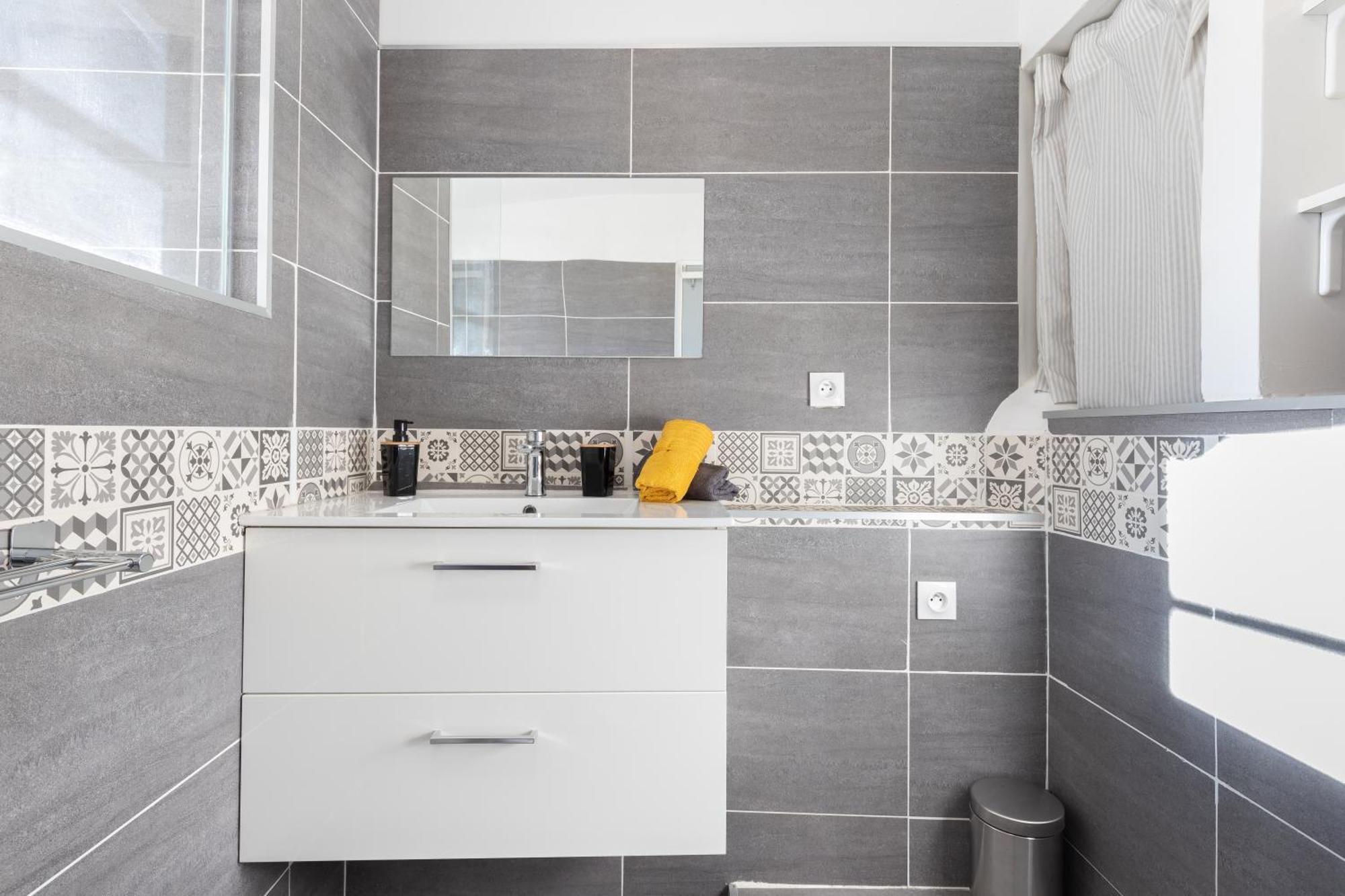 Le Duplex - Hypercentre - Wifi Apartment Carpentras Ngoại thất bức ảnh